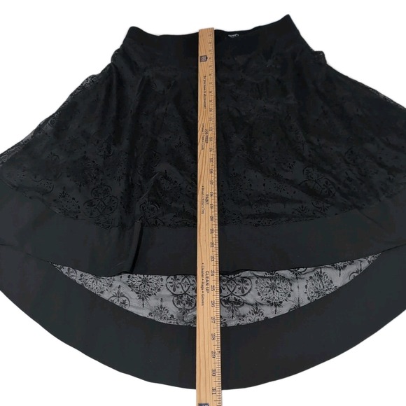 Torrid Lace Overlay Skirt Womens Size 12 Black High Low Back Zip Whimsy Goth - Picture 11 of 13